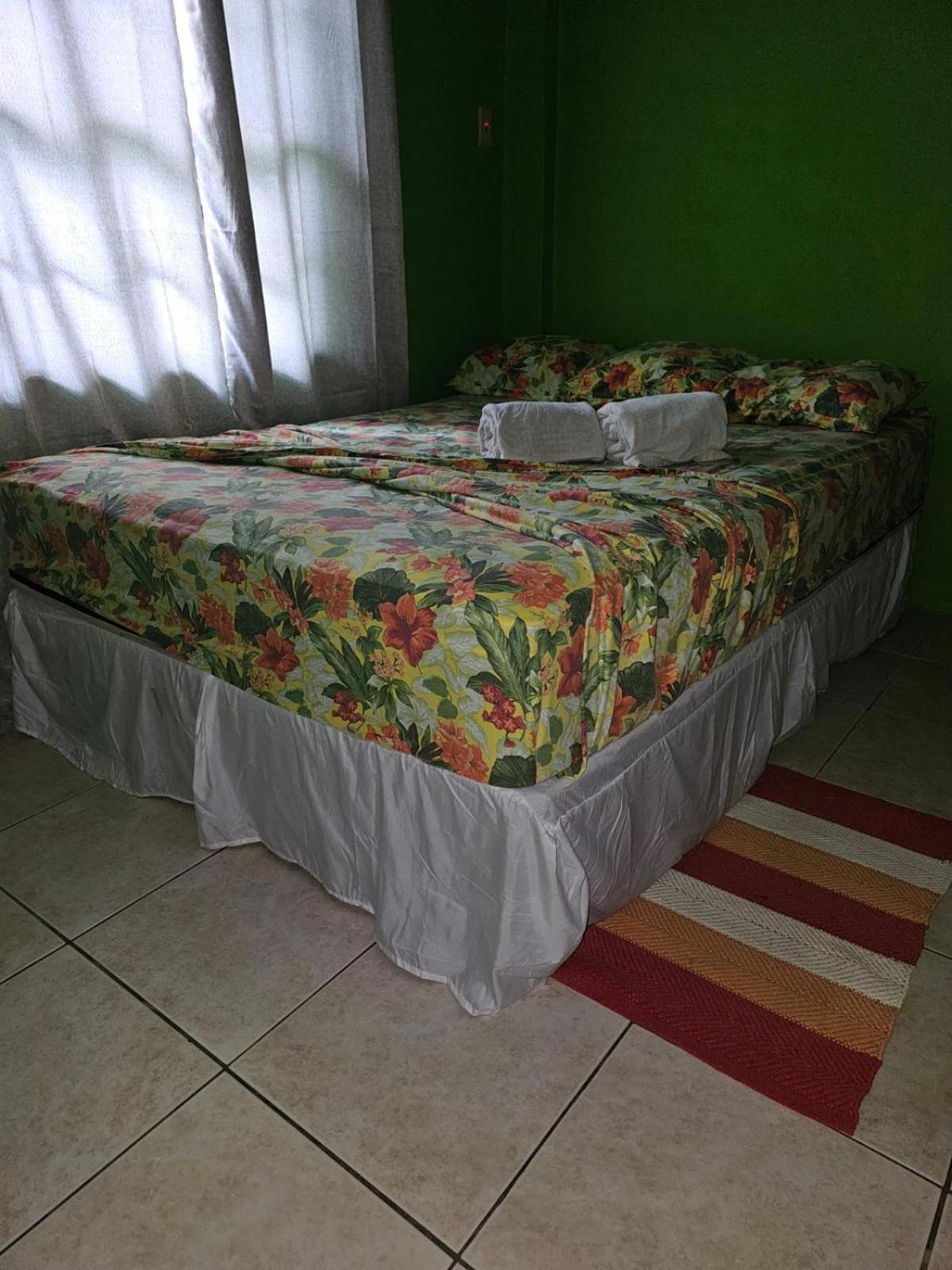 Fish Tobago Guesthouse Or Joy And Brandon Guesthouse Buccoo 객실 사진